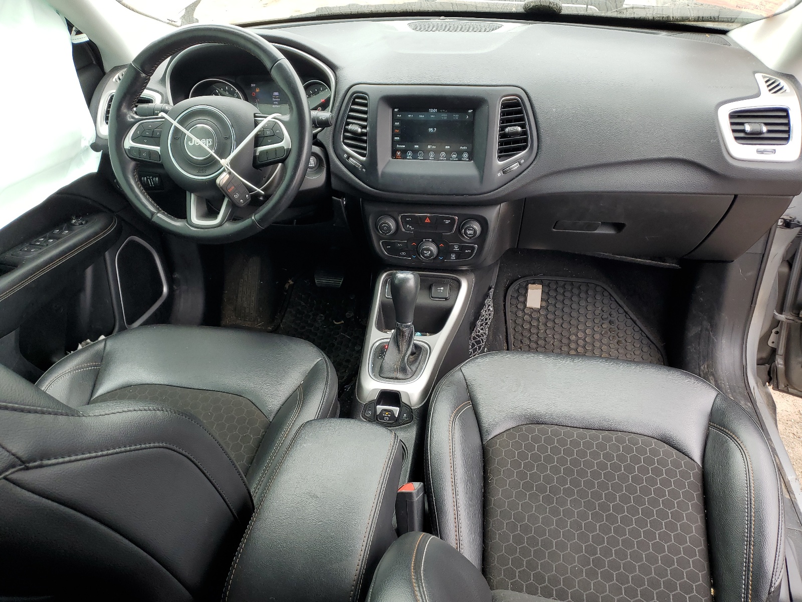 3C4NJCBB9LT205732 2020 Jeep Compass Latitude