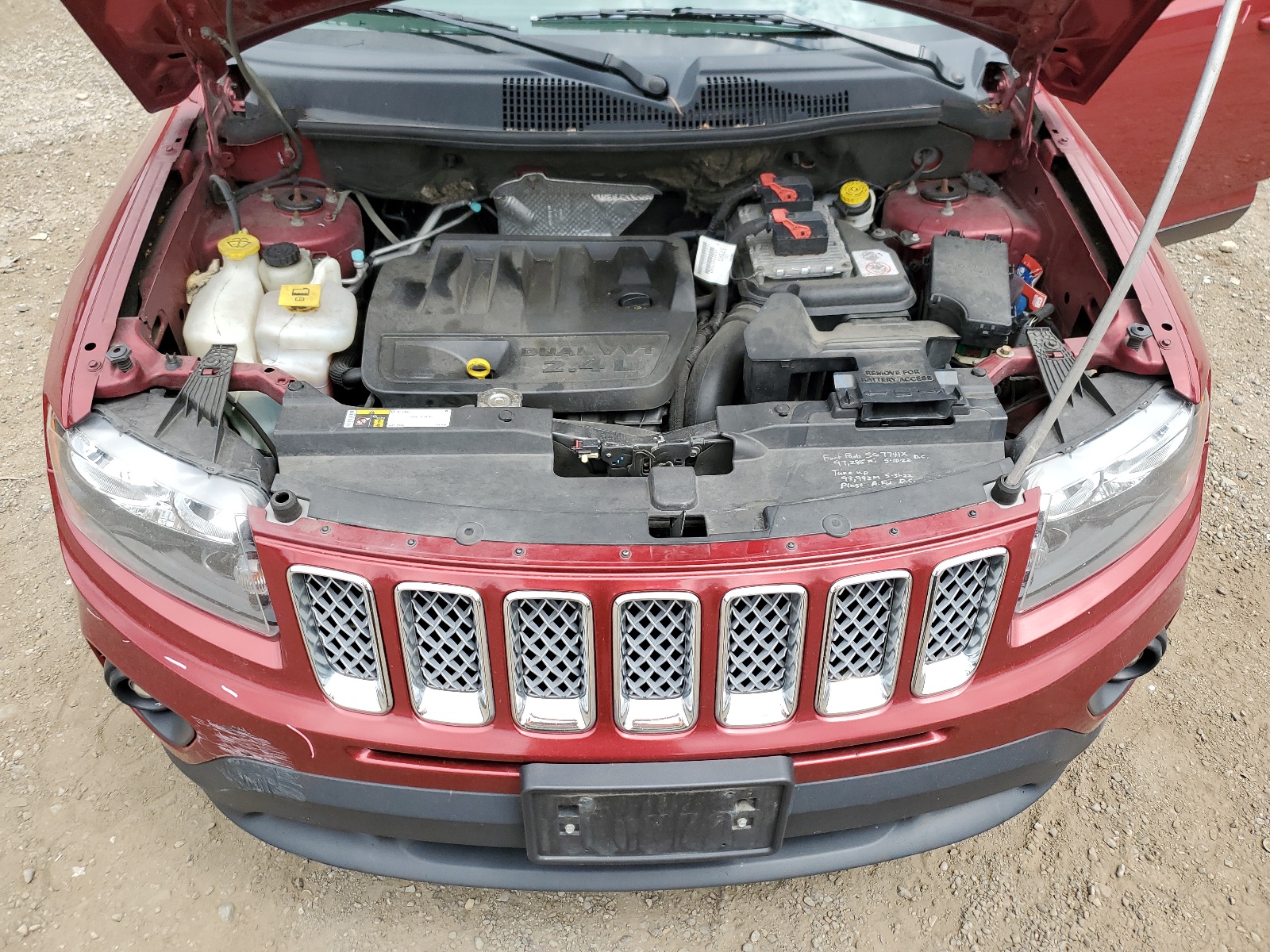 1C4NJDEB9GD758152 2016 Jeep Compass Latitude