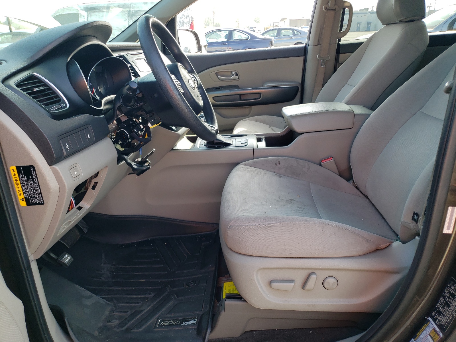 KNDMB5C18F6027997 2015 Kia Sedona Lx