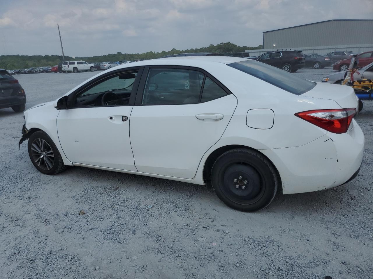 2T1BURHE5GC603656 2016 TOYOTA COROLLA - Image 2