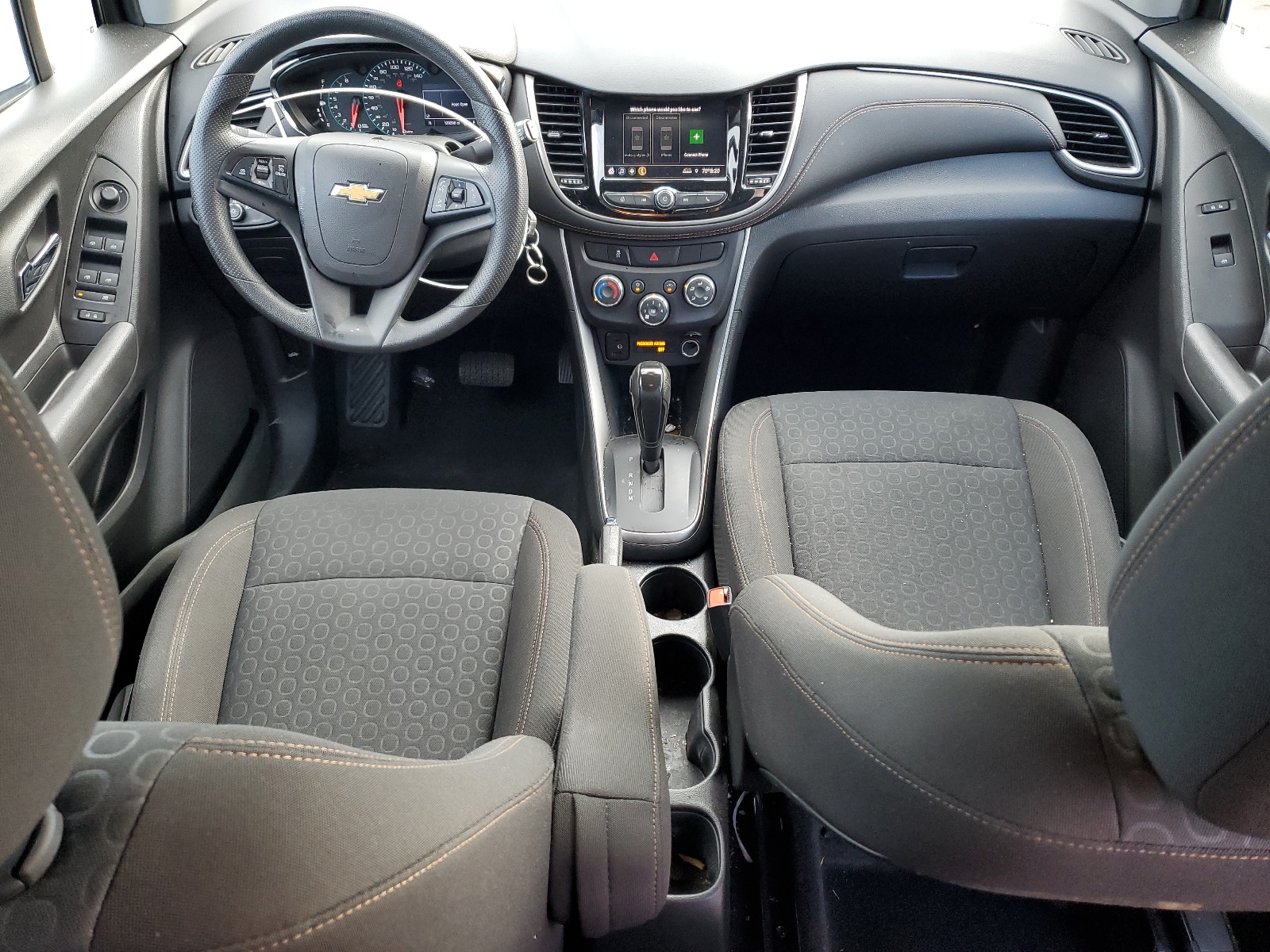 KL7CJKSB2LB322200 2020 Chevrolet Trax Ls