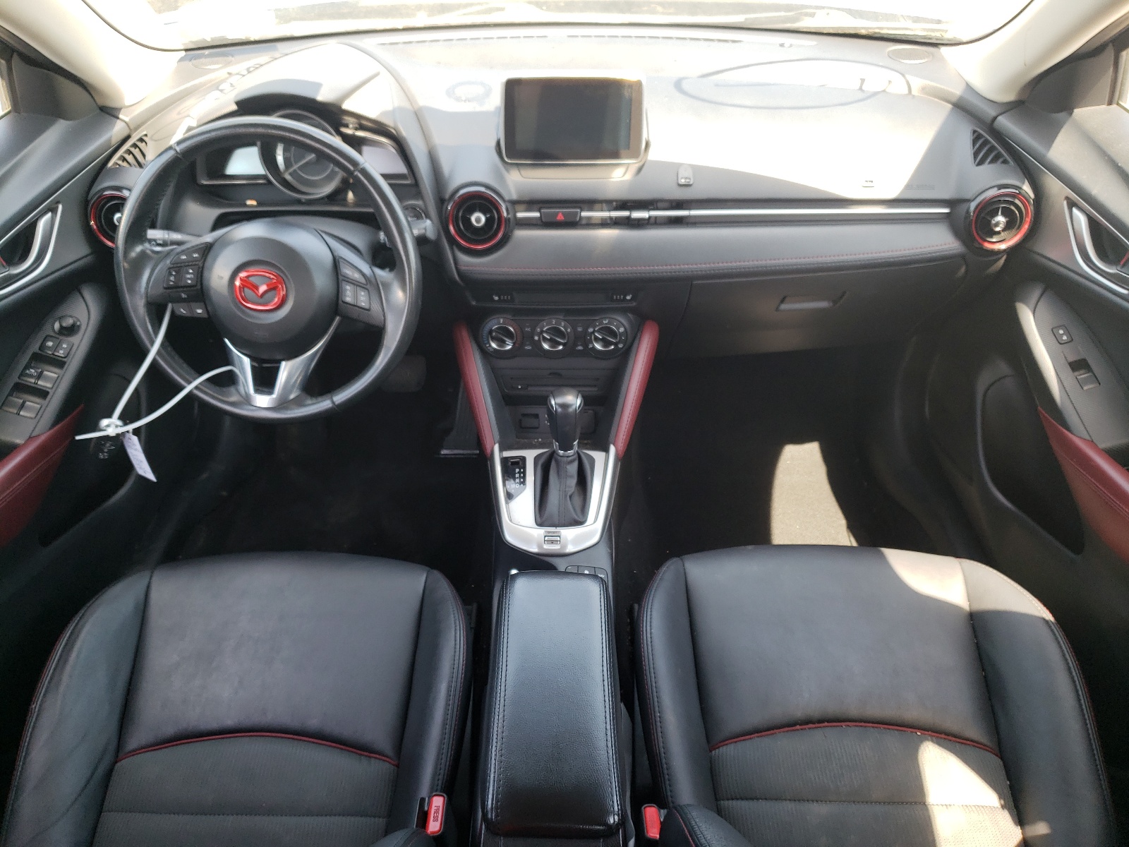 JM1DKFC75H0149250 2017 Mazda Cx-3 Touring