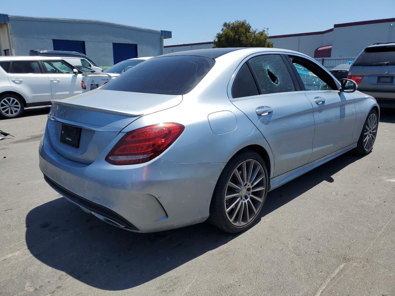 VIN 55SWF4JB1FU090624 2015 MERCEDES-BENZ C-CLASS no.3