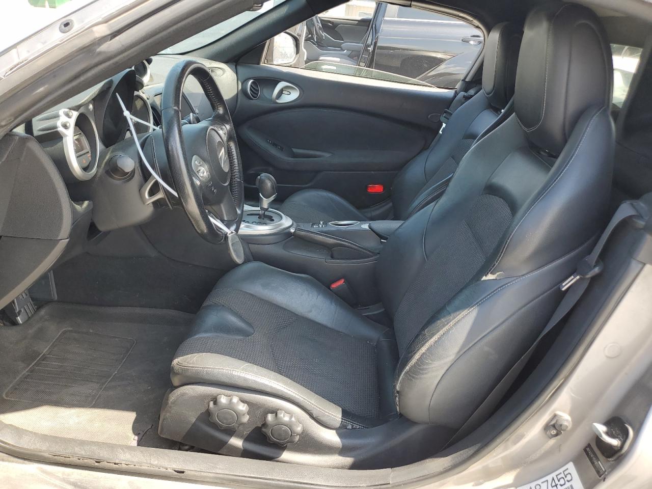 2010 Nissan 370Z - Image 7