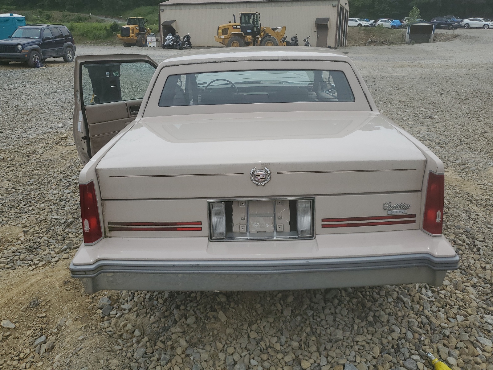 1G6CD1153J4345666 1988 Cadillac Deville