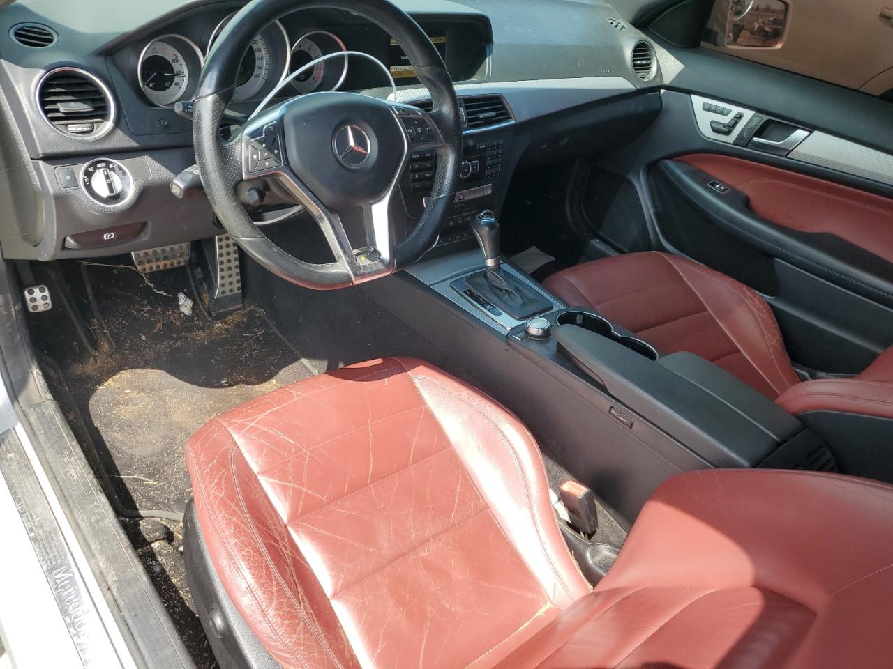 2012 Mercedes-Benz C 350 VIN: WDDGJ5HB5CF939943 Lot: 58067924