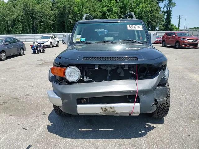 2007 Toyota Fj Cruiser VIN: JTEBU11FX70060265 Lot: 58010714