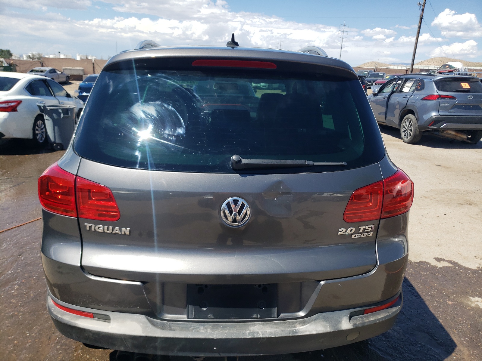 WVGBV7AX2DW004127 2013 Volkswagen Tiguan S