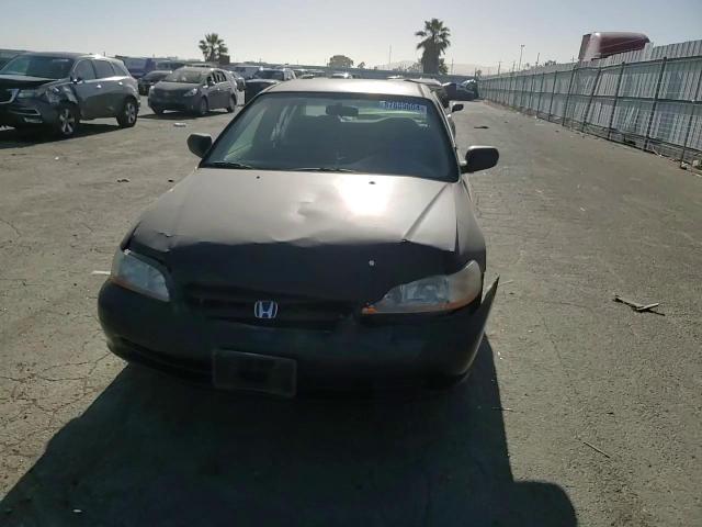 2001 Honda Accord Lx VIN: 1HGCG66551A047052 Lot: 57889604