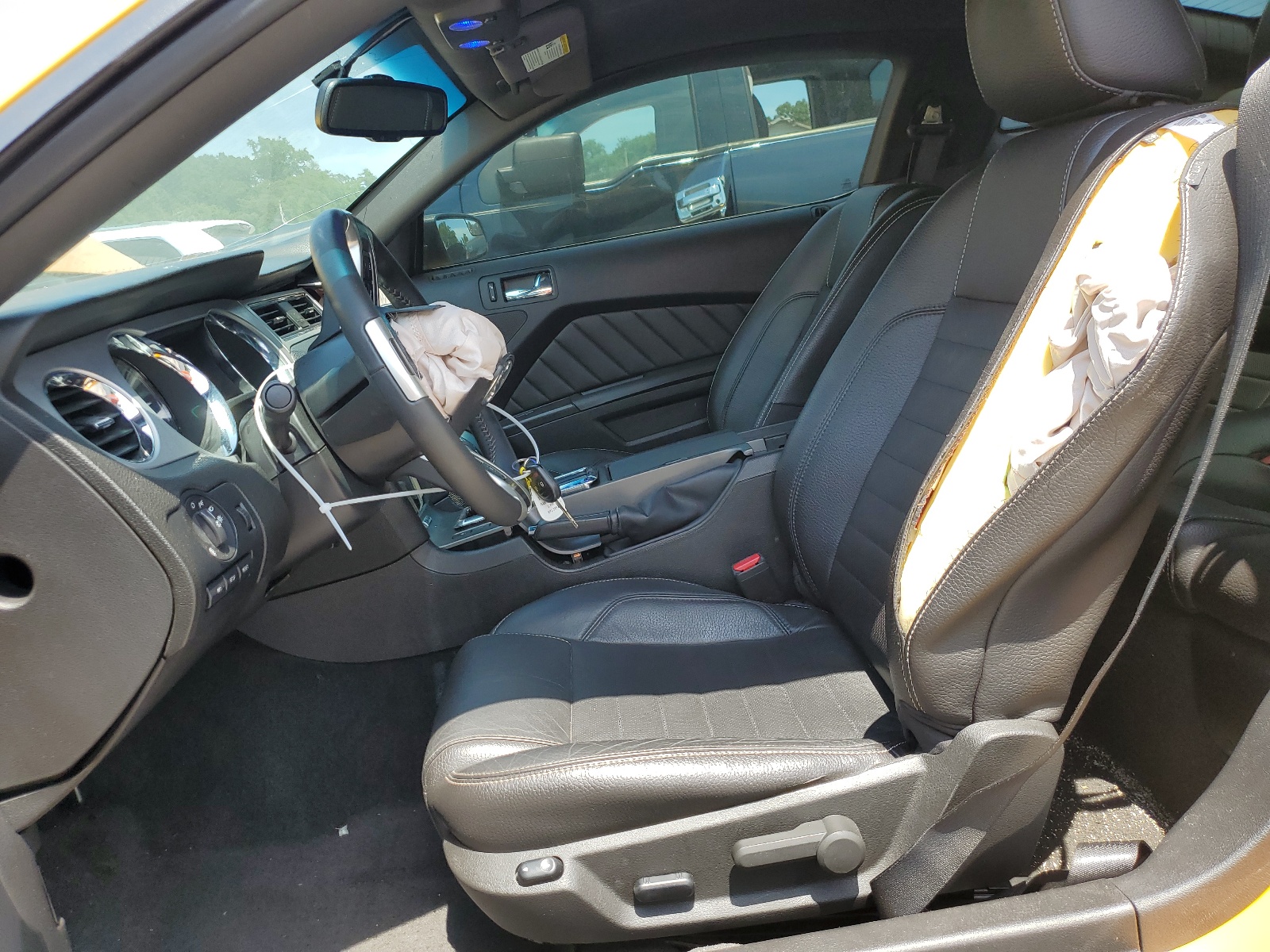 1ZVBP8AM0B5147295 2011 Ford Mustang