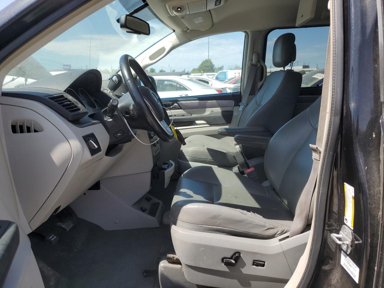 2012 Volkswagen Routan Se VIN: 2C4RVABGXCR391953 Lot: 60256444