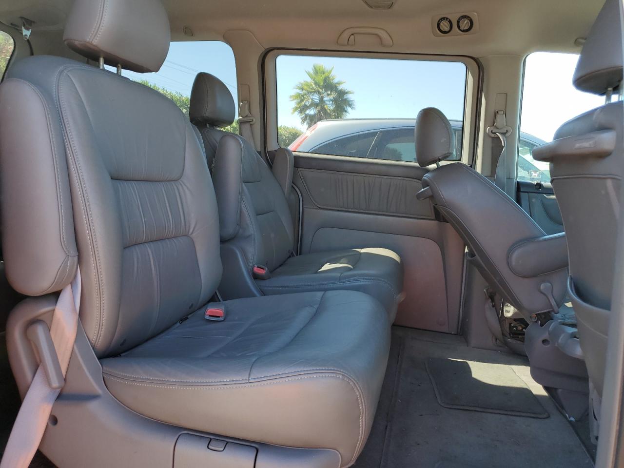 2002 Honda Odyssey Exl VIN: 2HKRL18032H557936 Lot: 59452654