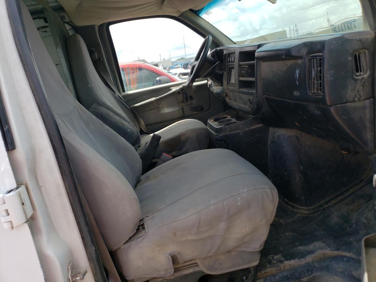 2010 Chevrolet Express G2500 VIN: 1GCZGFBAXA1124090 Lot: 59591054