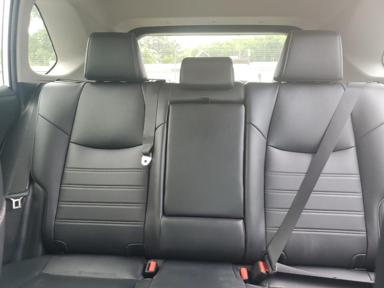 2020 Toyota Rav4 Xle Premium VIN: 2T3A1RFV1LW139868 Lot: 60023114