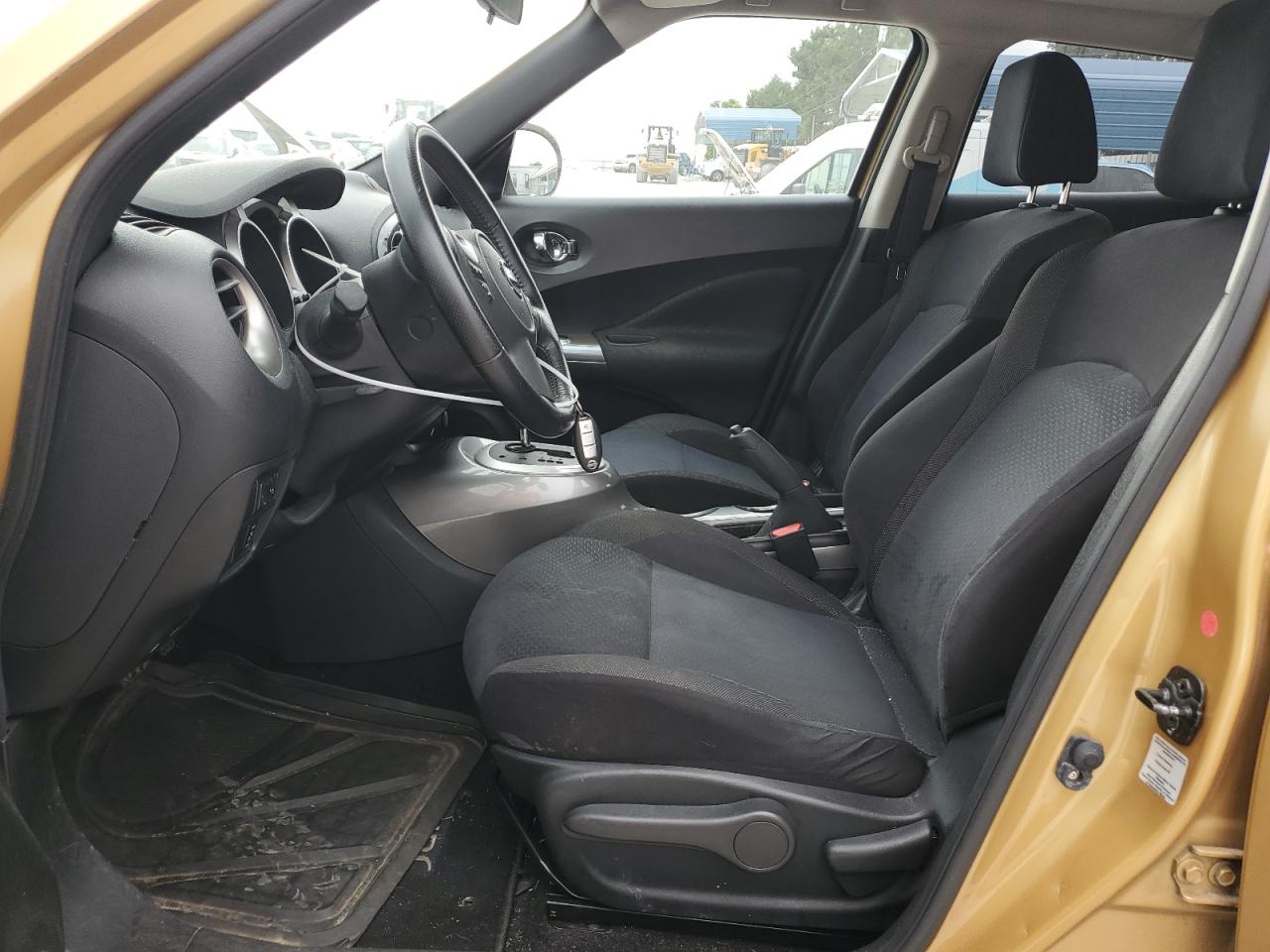 2014 Nissan Juke S VIN: JN8AF5MV6ET361099 Lot: 57481124