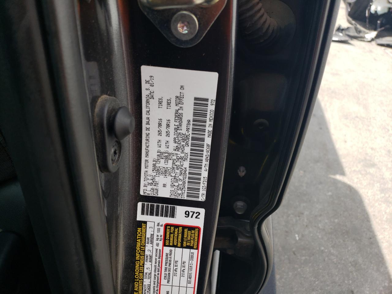 3TMCZ5AN8KM220464 2019 Toyota Tacoma Double Cab