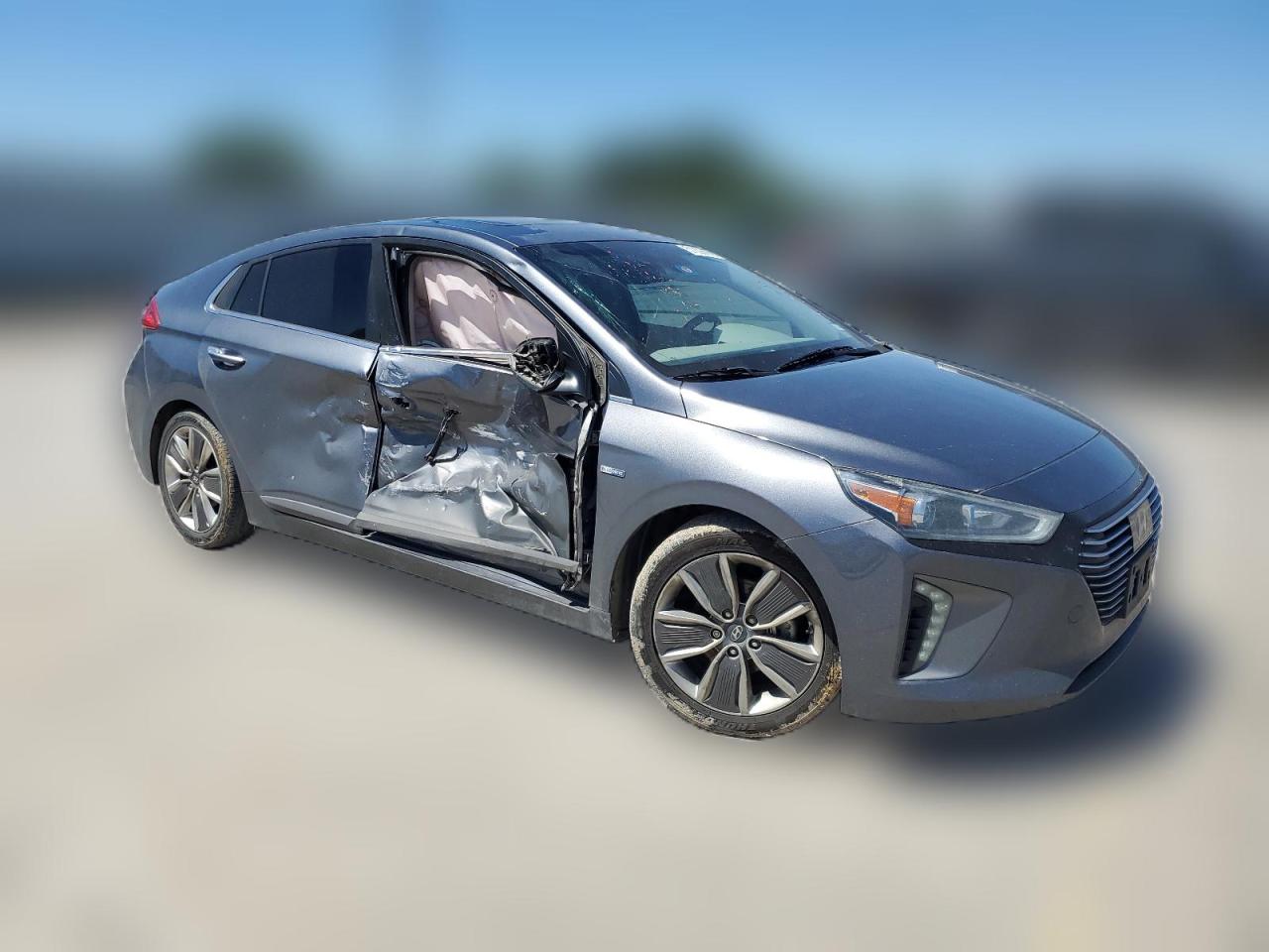 2019 Hyundai Ioniq Limited VIN: KMHC85LC2KU138090 Lot: 57836674