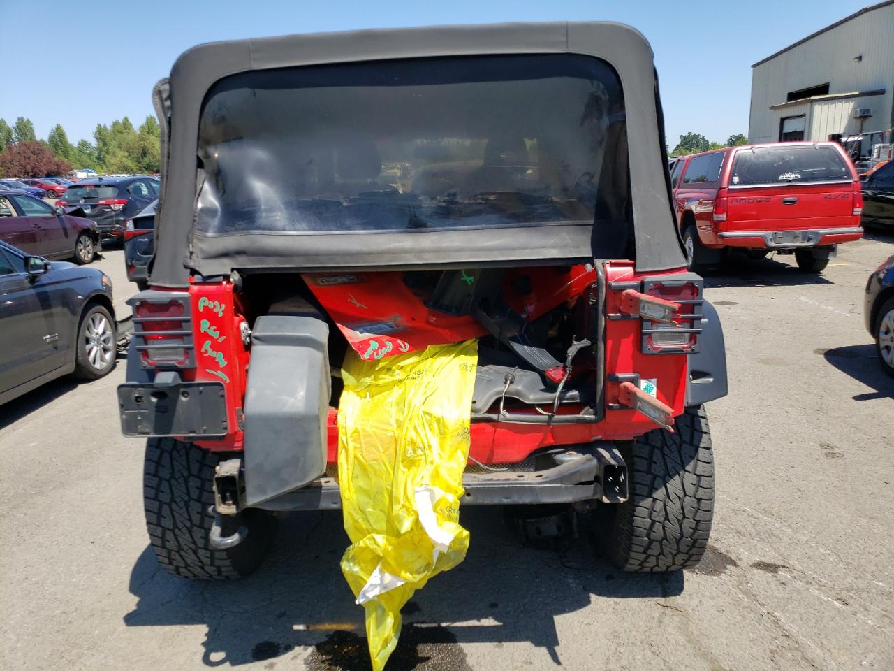 1C4BJWDG9HL549657 2017 Jeep Wrangler Unlimited Sport