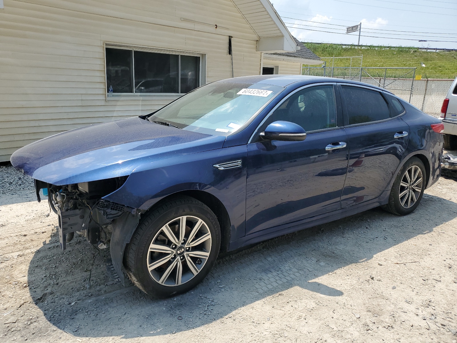 2019 Kia Optima Lx vin: 5XXGT4L37KG375050