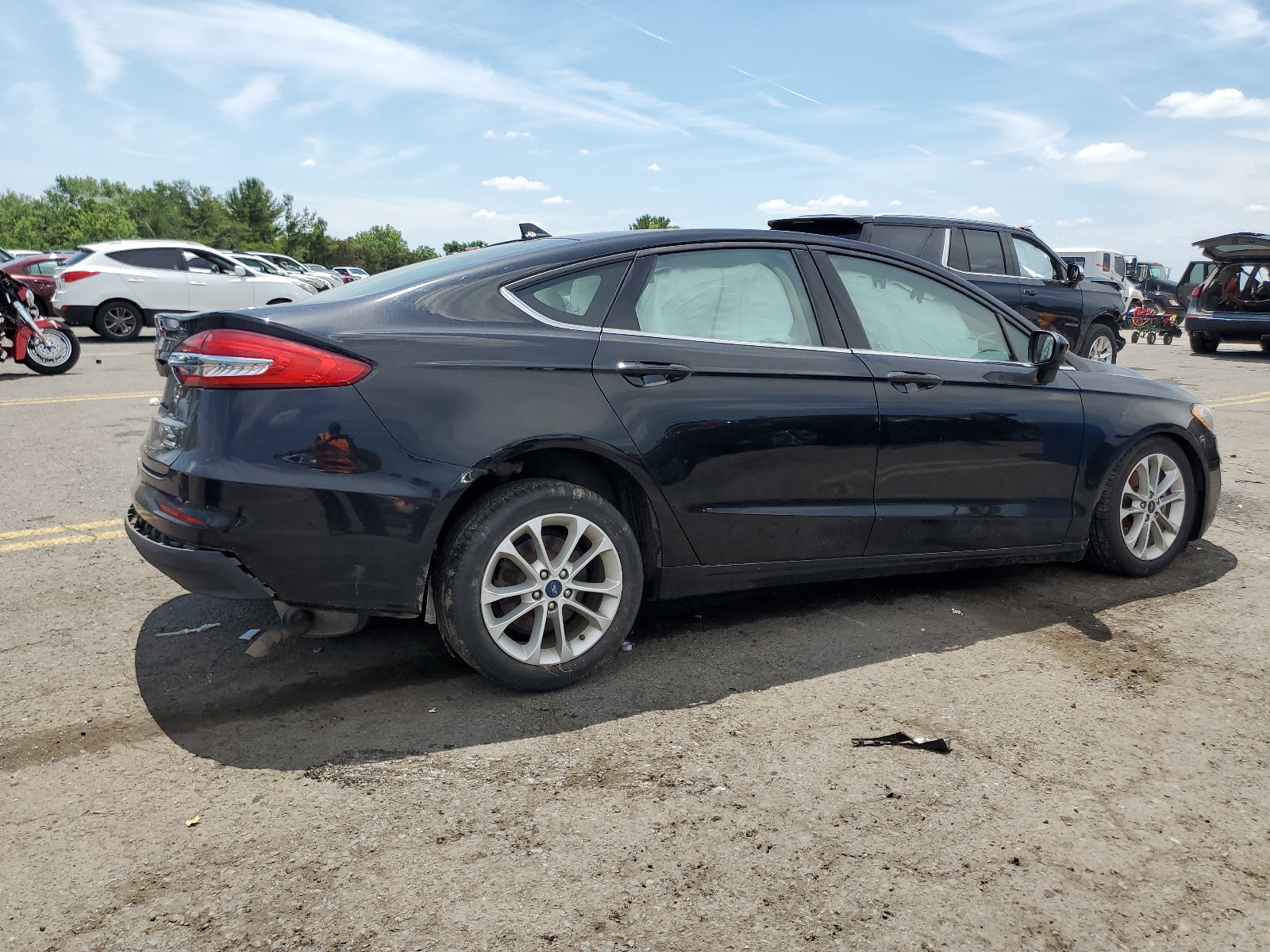 2020 Ford Fusion Se vin: 3FA6P0LU5LR261624