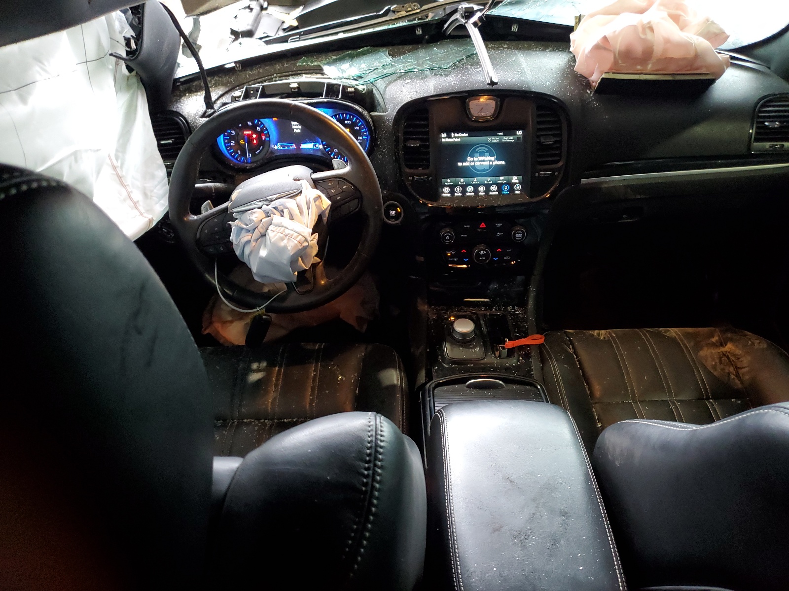 2C3CCABG2KH693936 2019 Chrysler 300 S