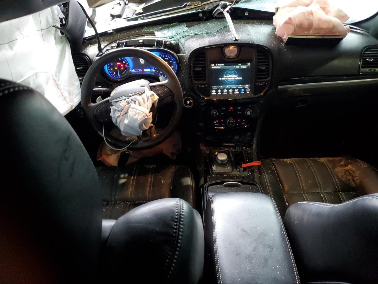 2019 Chrysler 300 S VIN: 2C3CCABG2KH693936 Lot: 60084434