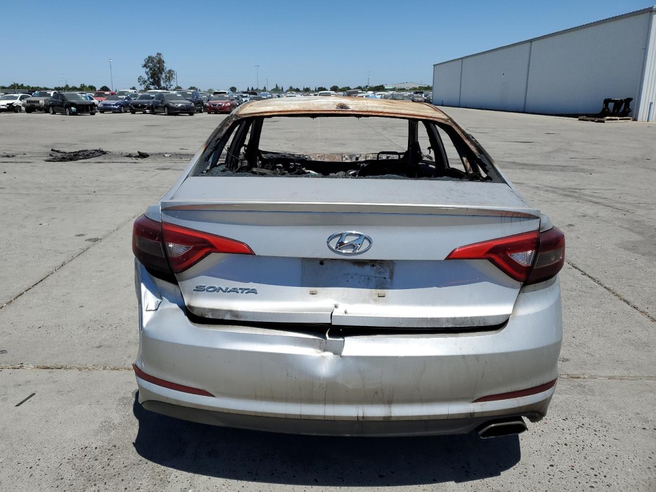 2015 Hyundai Sonata - Image 6