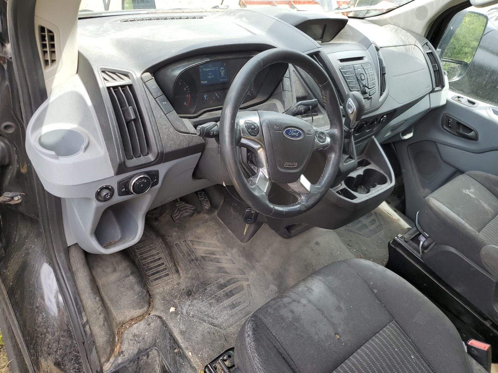 1FTYR2CM7FKA73589 2015 Ford Transit T-250