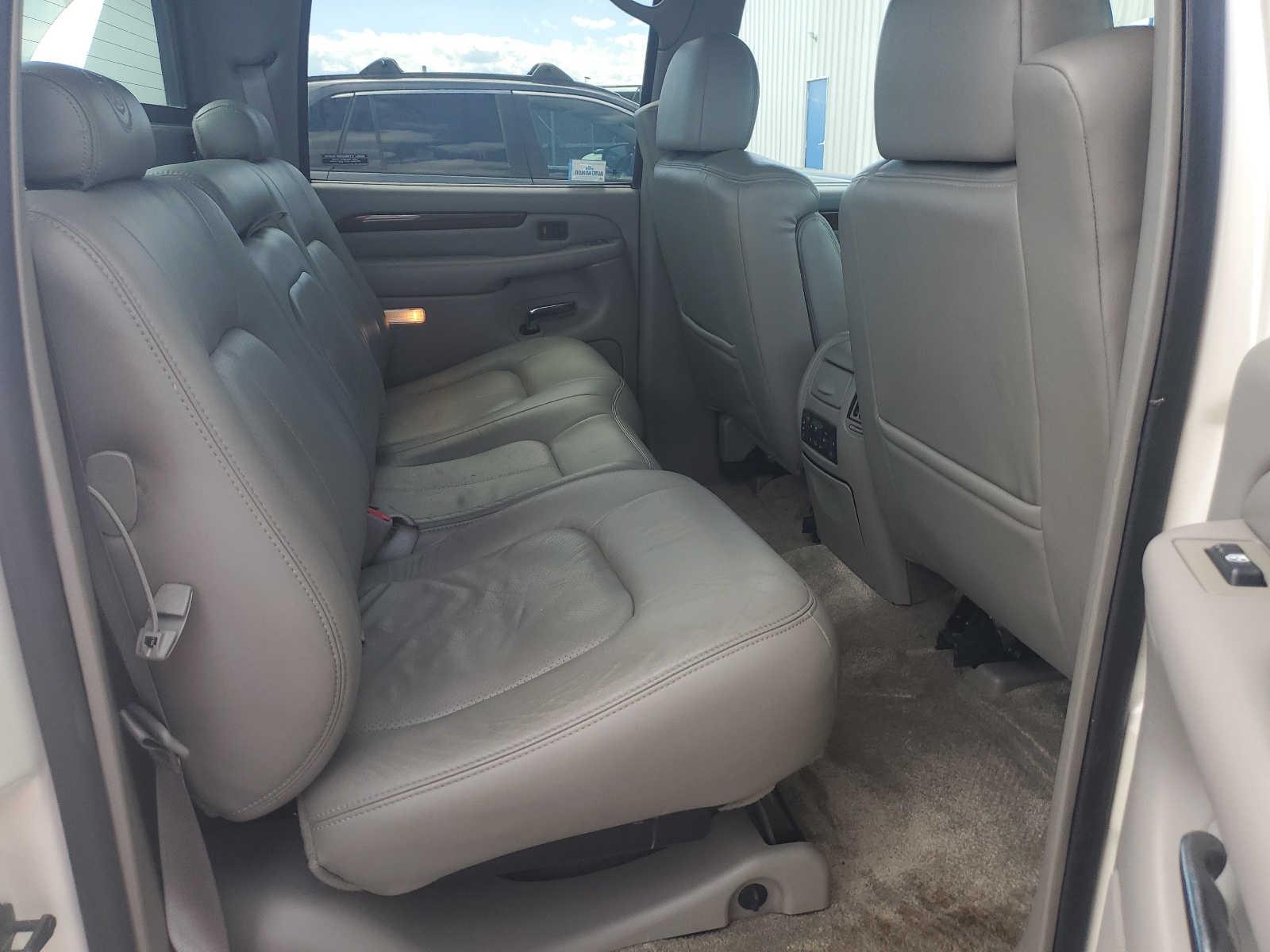 3GYEK63N62G275066 2002 Cadillac Escalade Ext