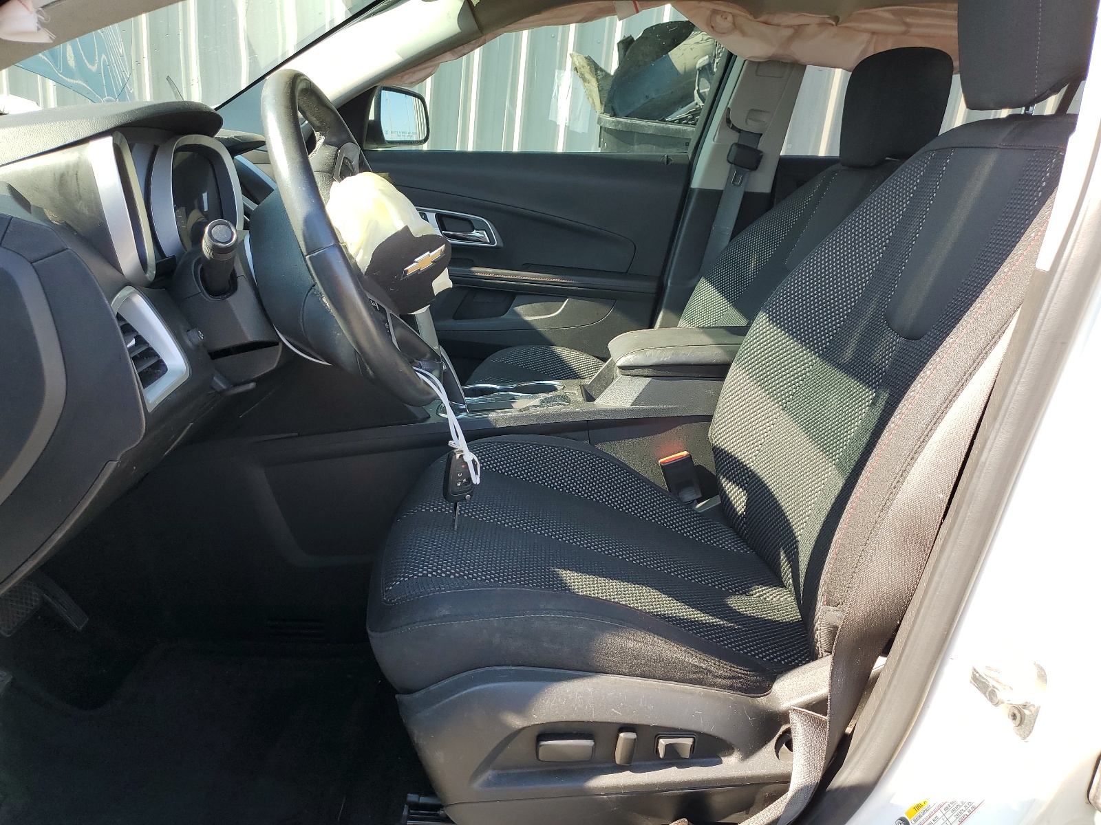 2GNALBEKXF1102010 2015 Chevrolet Equinox Lt