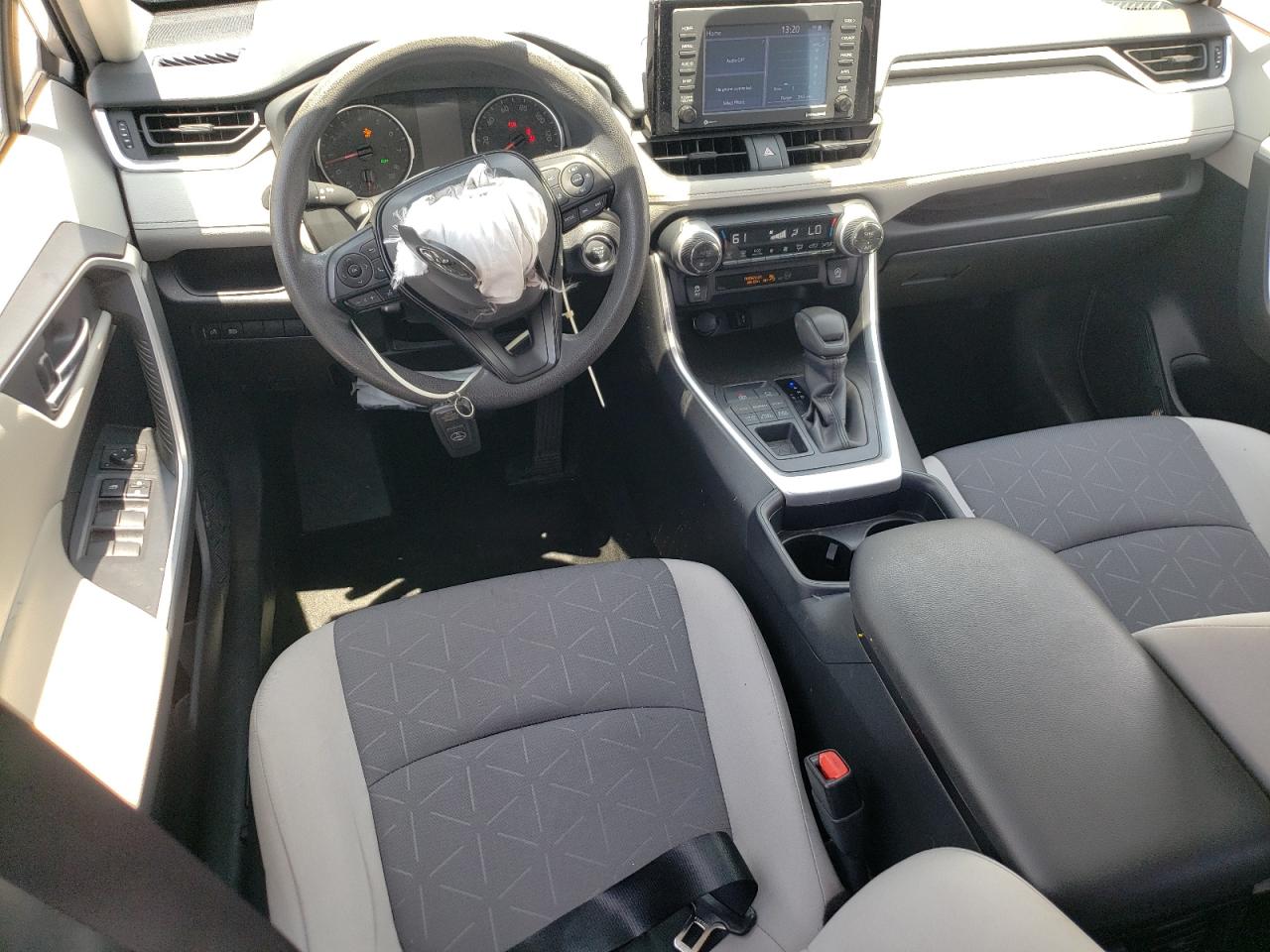 2020 Toyota Rav4 Xle VIN: JTMP1RFV9LD050489 Lot: 61386524