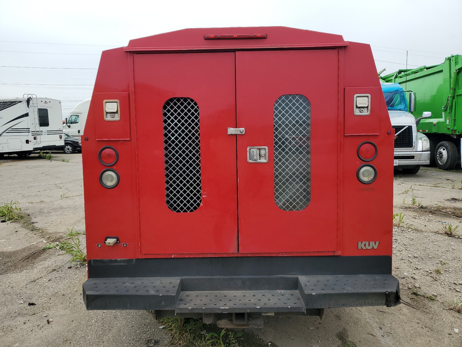 1FDSE3FL5ADA09733 2010 Ford Econoline E350 Super Duty Cutaway Van