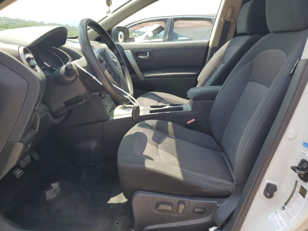 2011 Nissan Rogue S VIN: JN8AS5MT5BW170195 Lot: 58824254