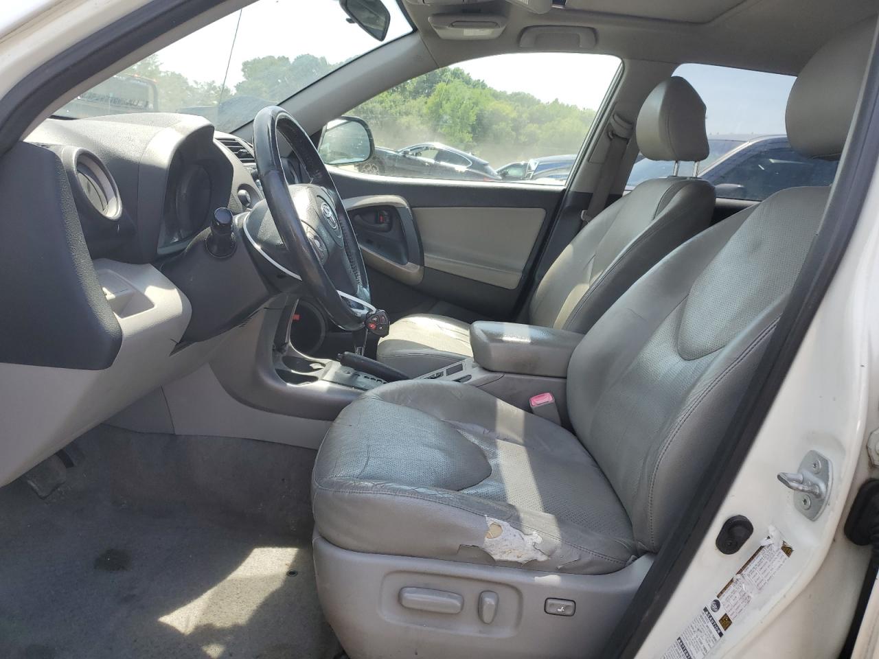 2007 Toyota Rav4 Limited VIN: JTMBD31VX75108664 Lot: 57420484