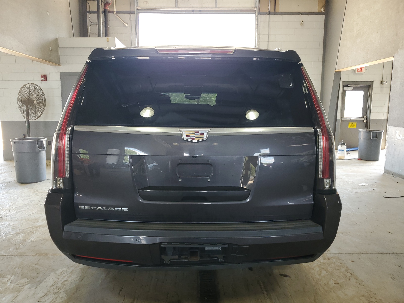 2015 Cadillac Escalade Esv Premium vin: 1GYS4TKJ0FR550186