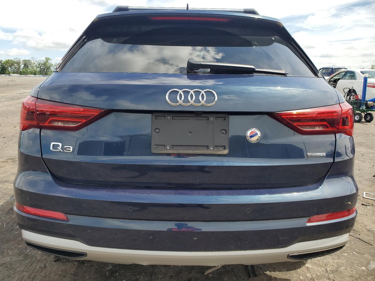 2019 Audi Q3 Premium Plus VIN: WA1BECF39K1083724 Lot: 60753414