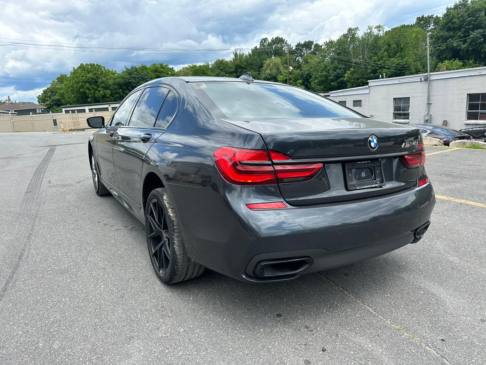 2016 BMW 740 I vin: WBA7E2C53GG504608