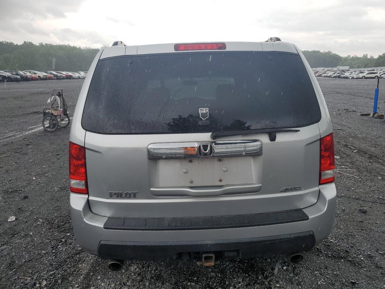 2011 Honda Pilot Ex VIN: 5FNYF4H42BB074878 Lot: 57440164