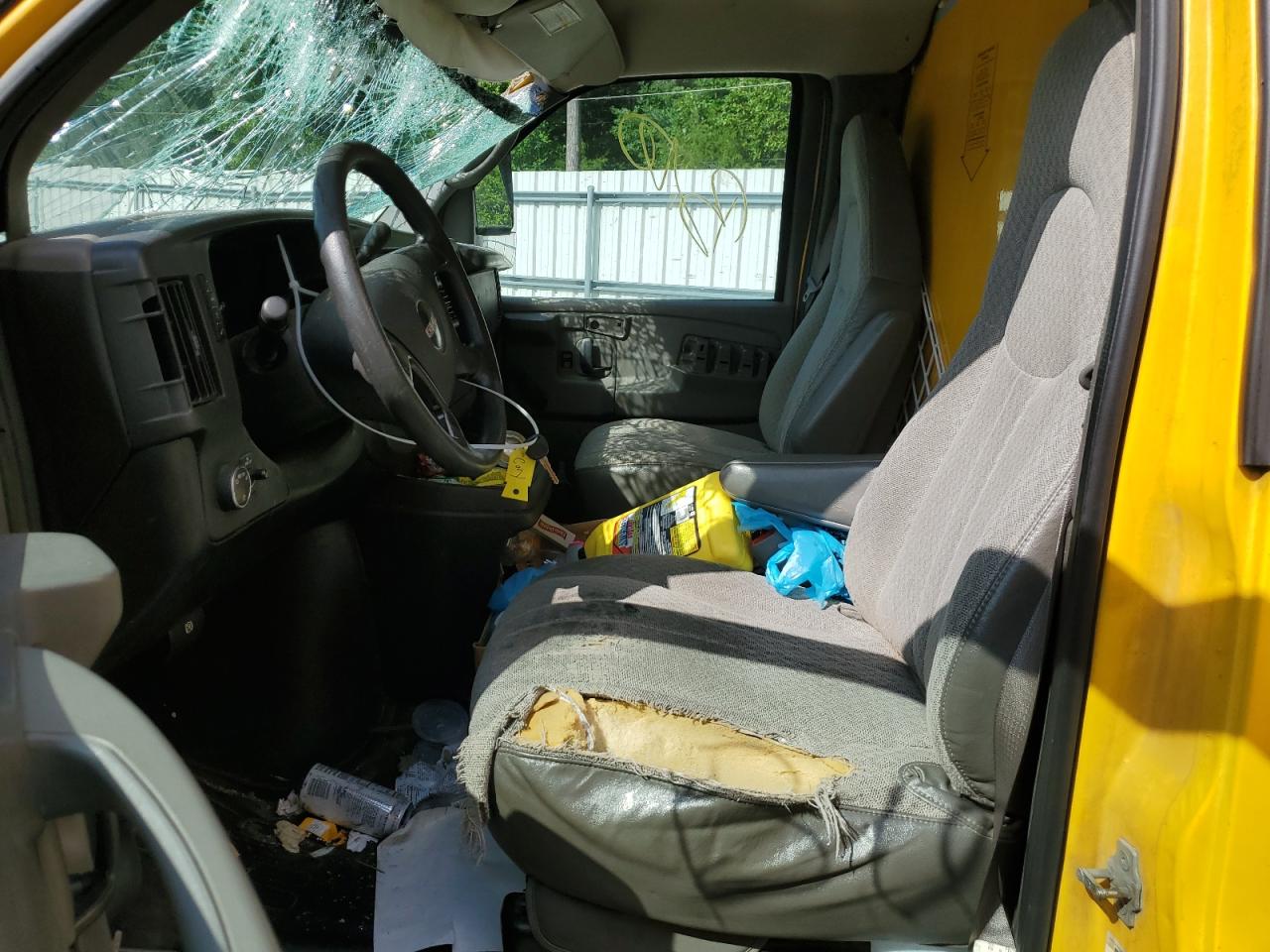 2008 GMC Savana Cutaway G3500 VIN: 1GDJG31K981904156 Lot: 59162474