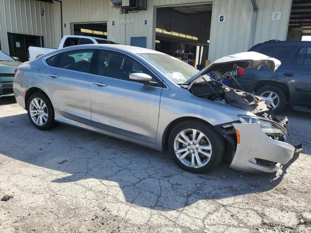 Sedans CHRYSLER 200 2015 Srebrny