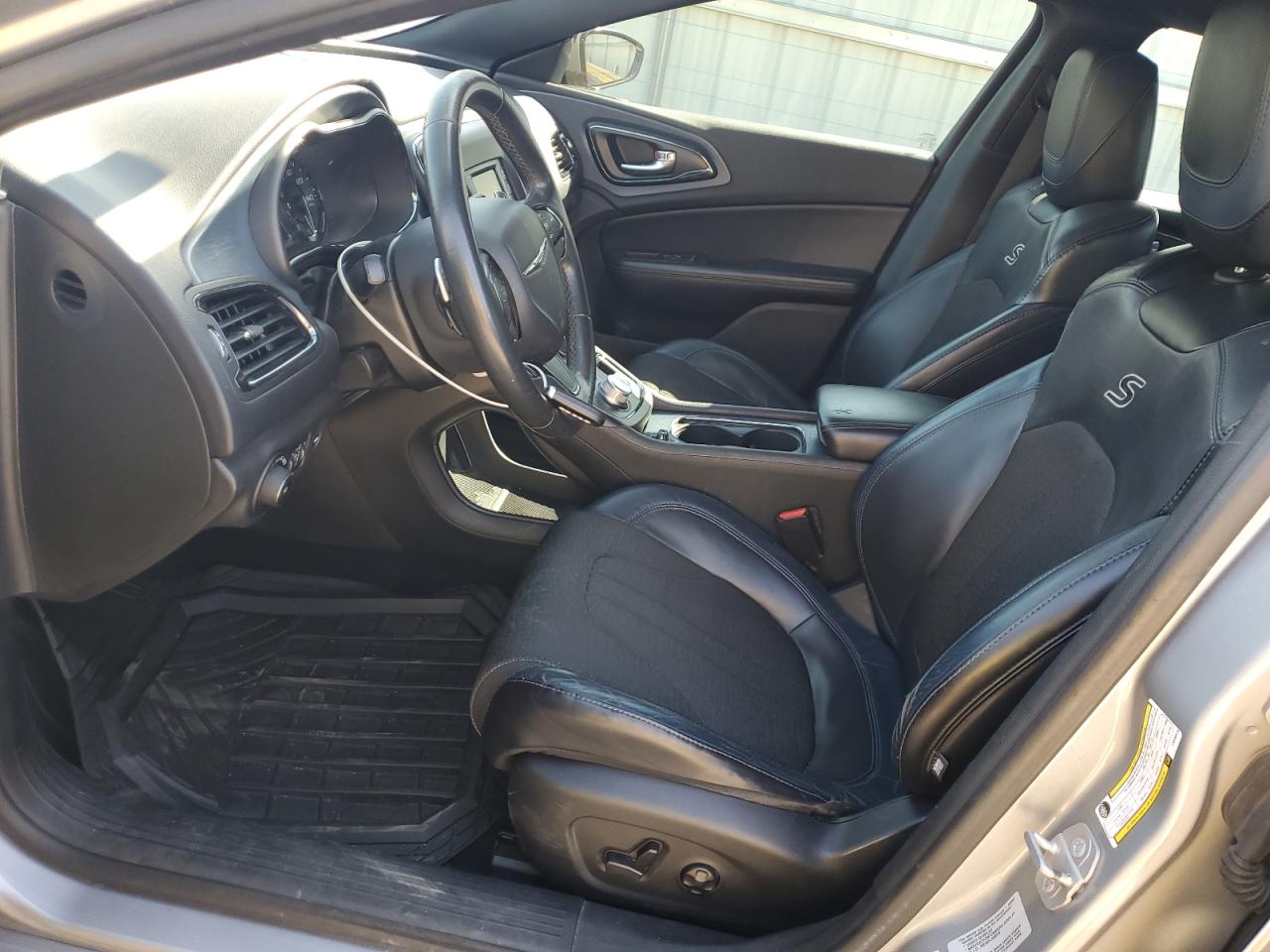 2015 Chrysler 200 S VIN: 1C3CCCBB2FN590576 Lot: 57690374