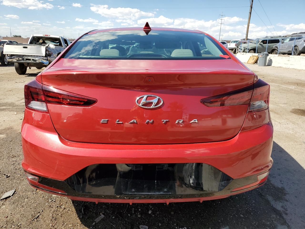 5NPD84LF8KH411881 2019 Hyundai Elantra Sel