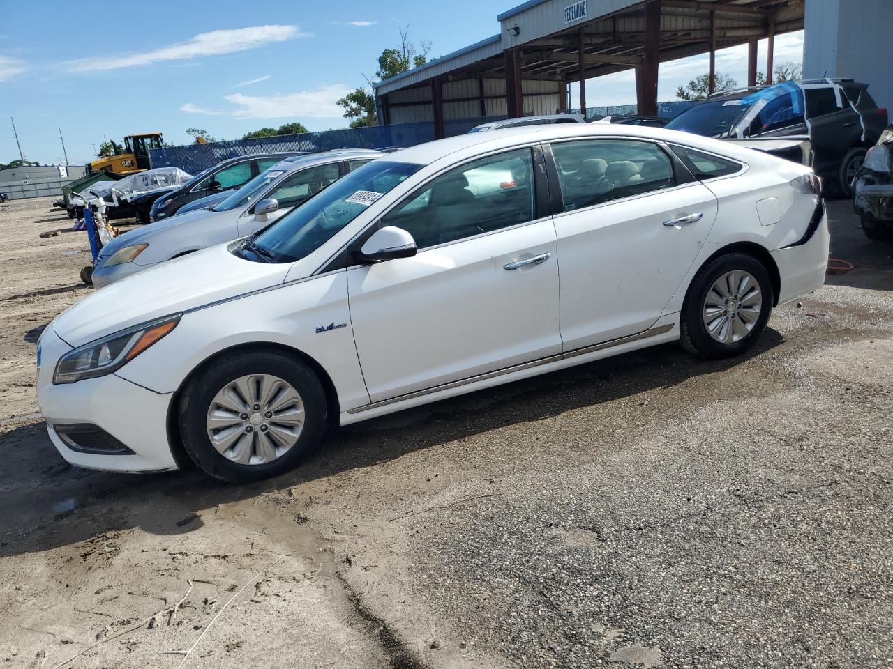 2016 Hyundai Sonata Hybrid VIN: KMHE24L17GA013677 Lot: 58934914