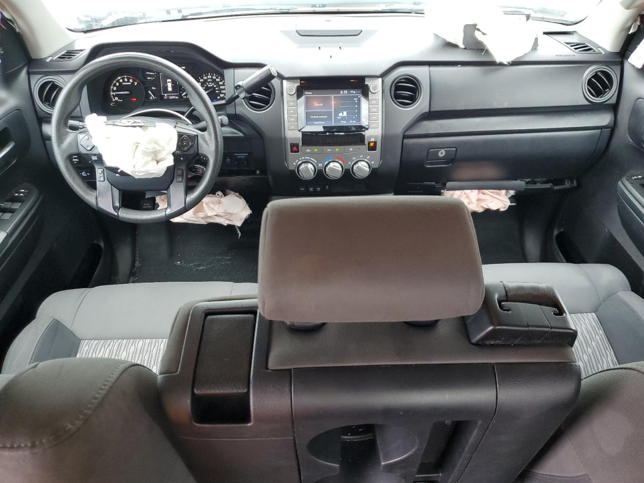 2020 Toyota Tundra - Image 8