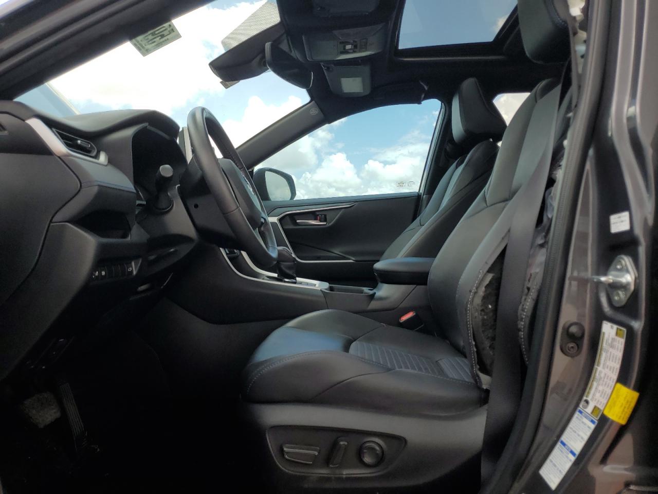 2022 Toyota Rav4 Xse VIN: 2T3E6RFV2NW030146 Lot: 59568644