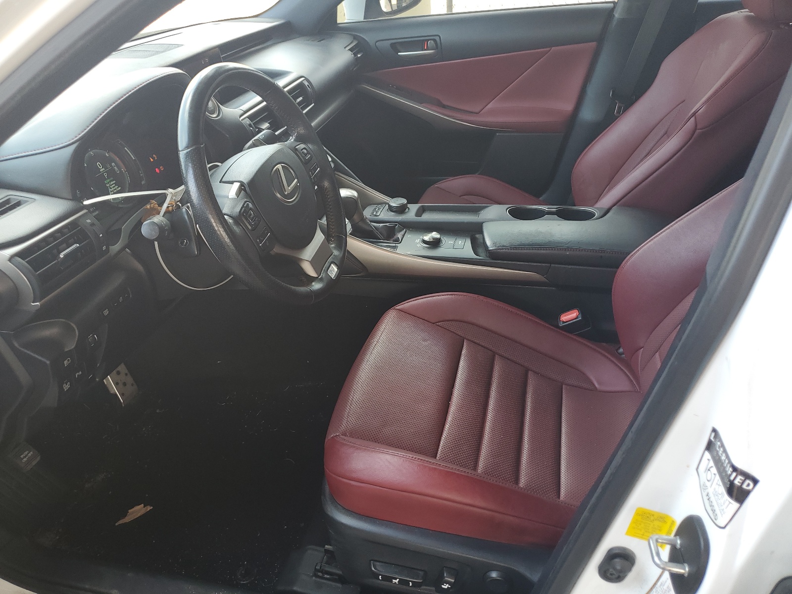 JTHBA1D29J5082224 2018 Lexus Is 300