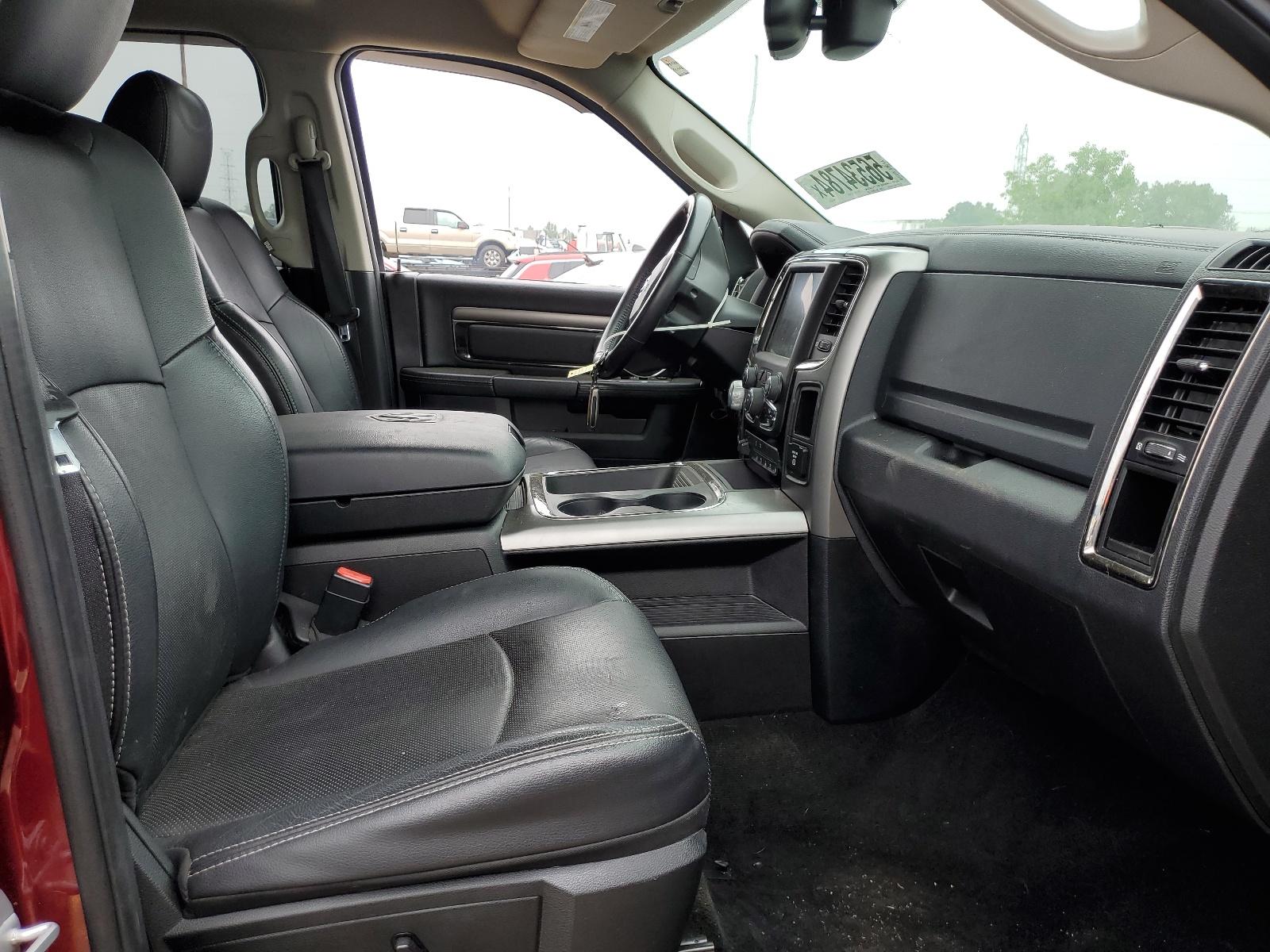 1C6RR7MT5GS342723 2016 Ram 1500 Sport