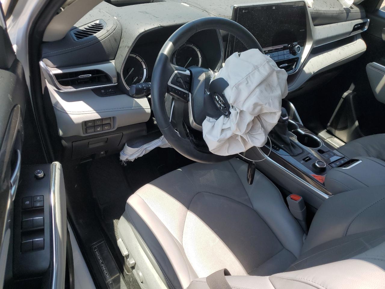 2022 Toyota Highlander Platinum VIN: 5TDFZRBH9NS234312 Lot: 58935384