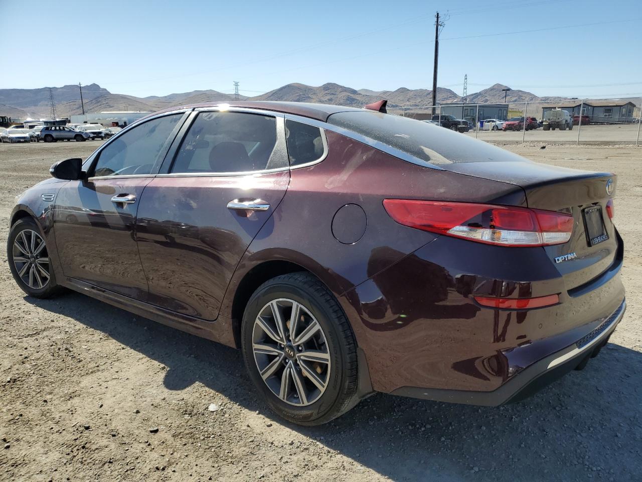 VIN 5XXGT4L35KG371692 2019 KIA OPTIMA no.2