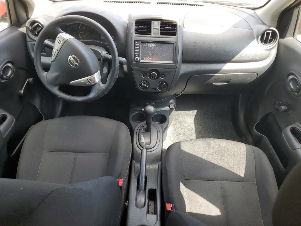 3N1CN7AP1KL823953 2019 Nissan Versa S